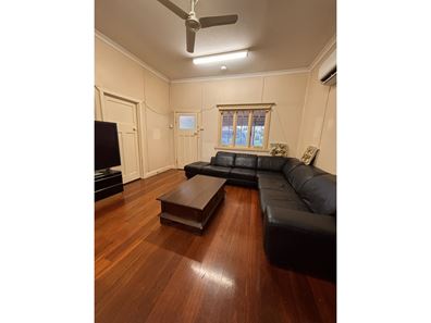 41 Leslie Street, Dudley Park WA 6210