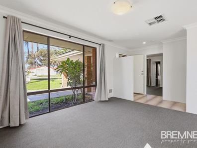 94 Milina Street, Hillman WA 6168
