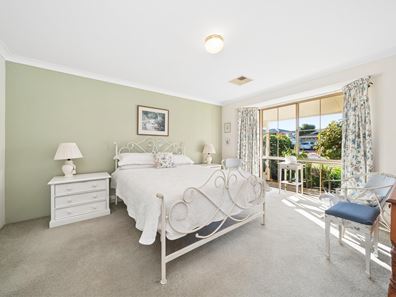5 Dennison Drive, Ocean Reef WA 6027
