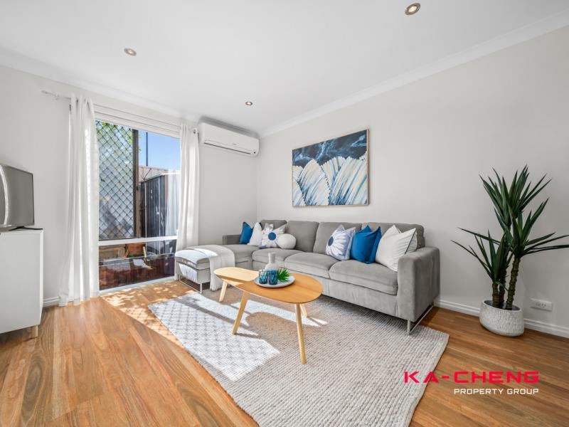4/22 Hookwood Road, Morley WA 6062