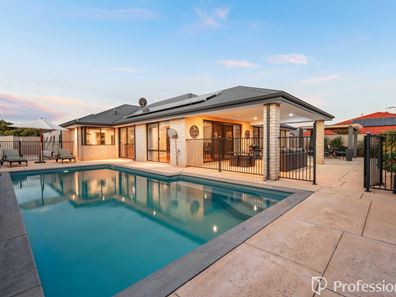 17 Sandmartin Drive, Southern River WA 6110
