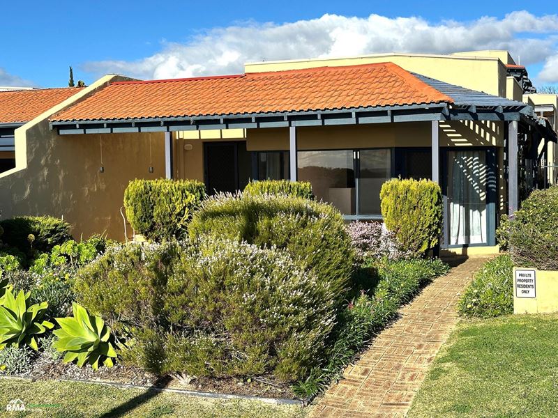 3/127 Rockingham Beach Road, Rockingham WA 6168
