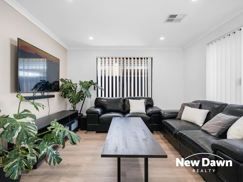 12 Cussington Way, Ellenbrook WA 6069