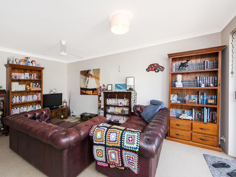 10/7 Merope Close, Rockingham WA 6168