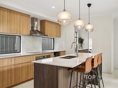 6B Zinnia Way, Willetton WA 6155