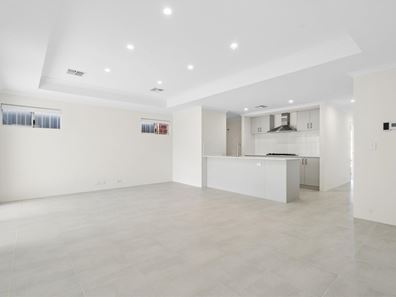 26 Kooline Loop, Hilbert WA 6112