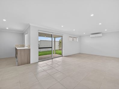 11 Cushing Road, Alkimos WA 6038