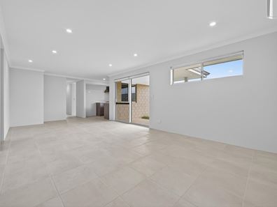 11 Cushing Road, Alkimos WA 6038