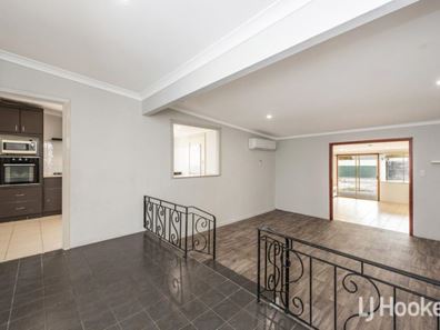 11 Challenger Road, Madora Bay WA 6210