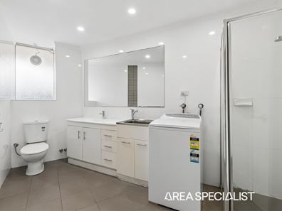 25B/49 Herdsman Parade, Wembley WA 6014