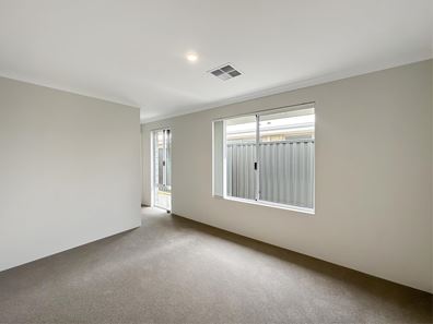 20 Deauville Approach, Madora Bay WA 6210