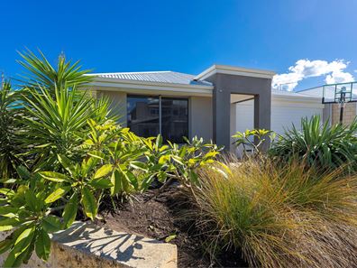 115 Thundelarra Drive, Golden Bay WA 6174