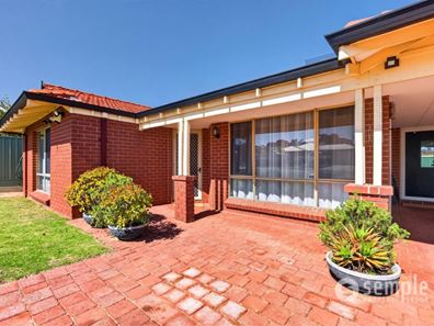 4 Letizia Court, Yangebup WA 6164