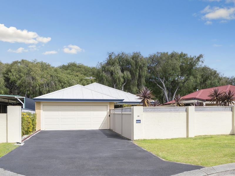 30 Silver Gull Court, Geographe