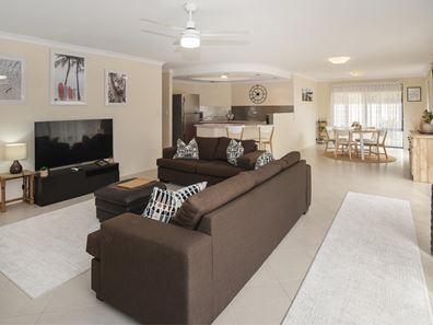 30 Silver Gull Court, Geographe WA 6280