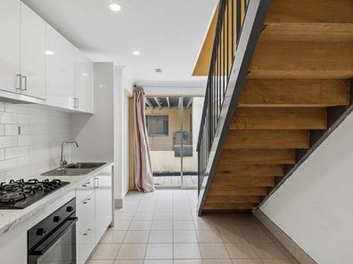 24/Flat Port Jackson Parade, Quinns Rocks WA 6030