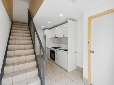 24/Flat Port Jackson Parade, Quinns Rocks WA 6030