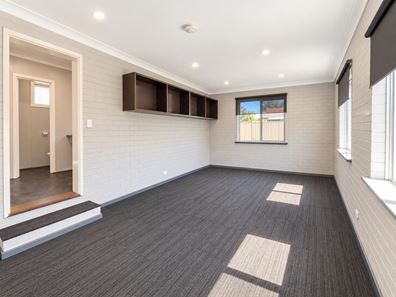 4 Gale Street, Langford WA 6147