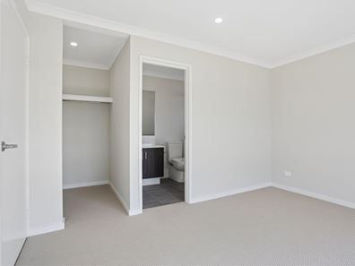13 Henricus Avenue, Henley Brook WA 6055
