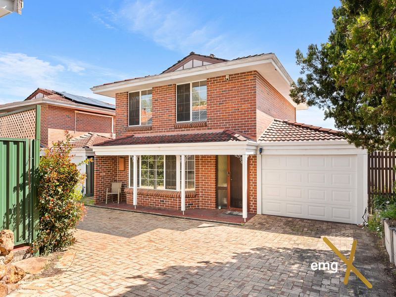 2/126 Hensman Street, South Perth WA 6151