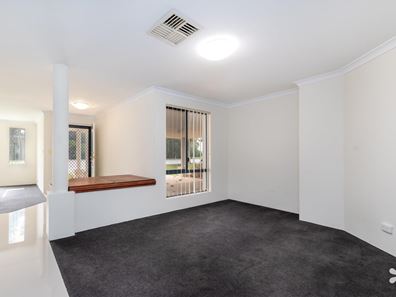 82 Dean Road, Jandakot WA 6164