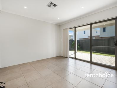 20 Rouen St, Madeley WA 6065