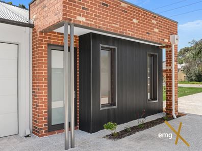 1/53 Davilak Ave, Hamilton Hill WA 6163