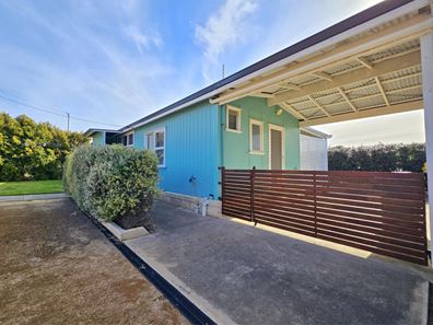 31 Reynolds Street, Hopetoun WA 6348