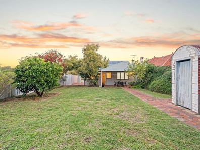 46 Ellesmere Street, Mount Hawthorn WA 6016