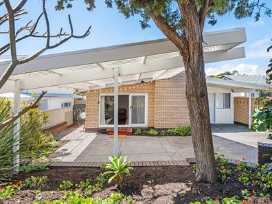 83 Kitchener Street, Trigg WA 6029