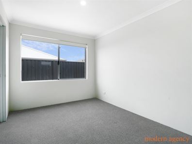 10 Nanarup Street, Two Rocks WA 6037