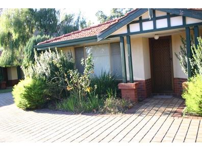 4/224 Hale Road, Forrestfield WA 6058