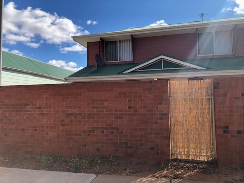 1/80 Dugan Street, Kalgoorlie WA 6430