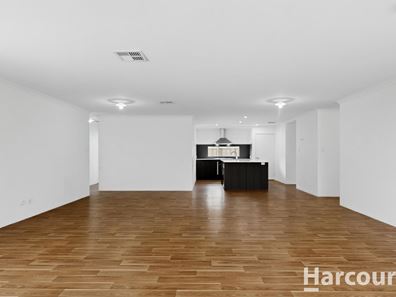 9 Glamorgan Loop, Ellenbrook WA 6069