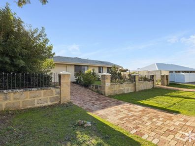 54 Scaphella Avenue, Mullaloo WA 6027