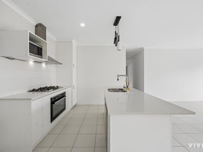 25 Limari Pl, Sinagra WA 6065