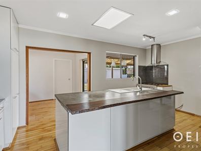 3 Burney Court, Kardinya WA 6163