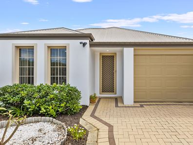60 Somerly Drive, Clarkson WA 6030