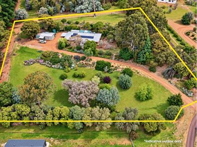 32 Cleopatra Crescent, Kangaroo Gully WA 6255