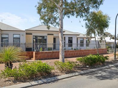 93 Elmridge Parkway, Ellenbrook WA 6069