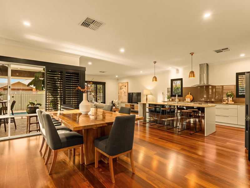 16 Bath Street, Wembley WA 6014