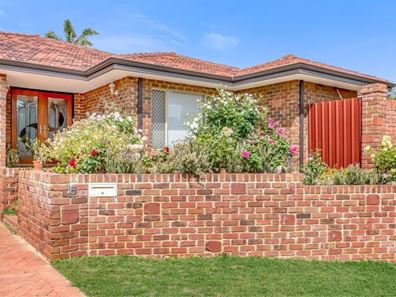 15 Shannon Close, Woodvale WA 6026