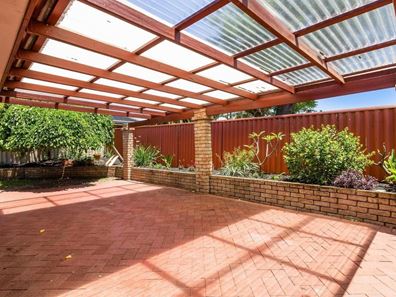 127A Moreing Road, Attadale WA 6156