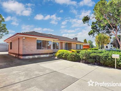 297 Spencer Road, Thornlie WA 6108