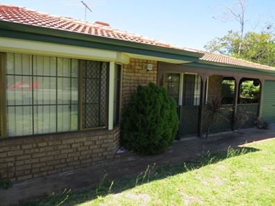 31 Lynda Crescent, Cooloongup WA 6168