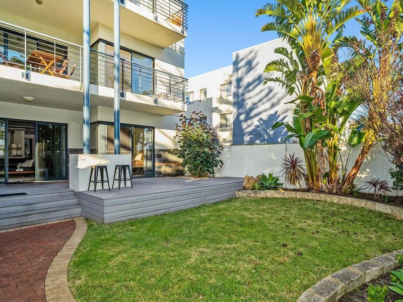 4/1 Stirling Street, South Perth WA 6151