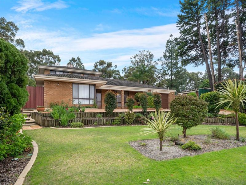 32 Mason Road, Kalamunda