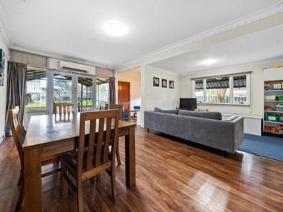 24 Lathwell Street, Armadale WA 6112