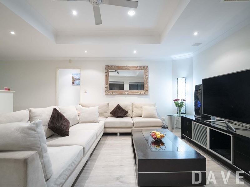 5 Voyage Road, Heathridge