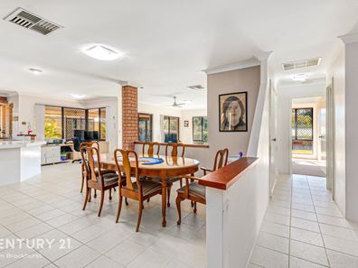 25 Corriedale Place, Thornlie WA 6108